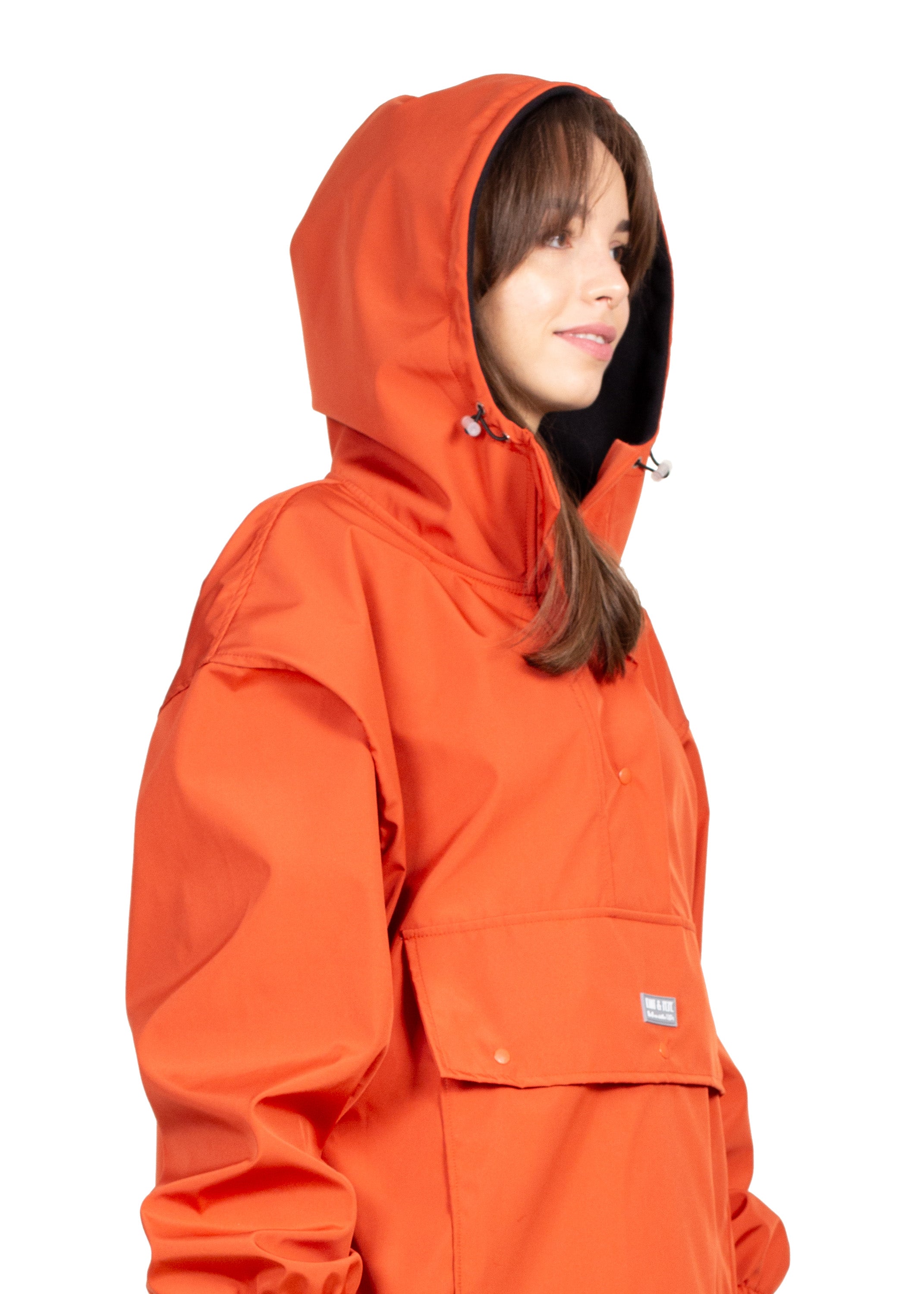 Wau-Poncho Orange - stylischer Regenponcho mit praktischer Kapuze