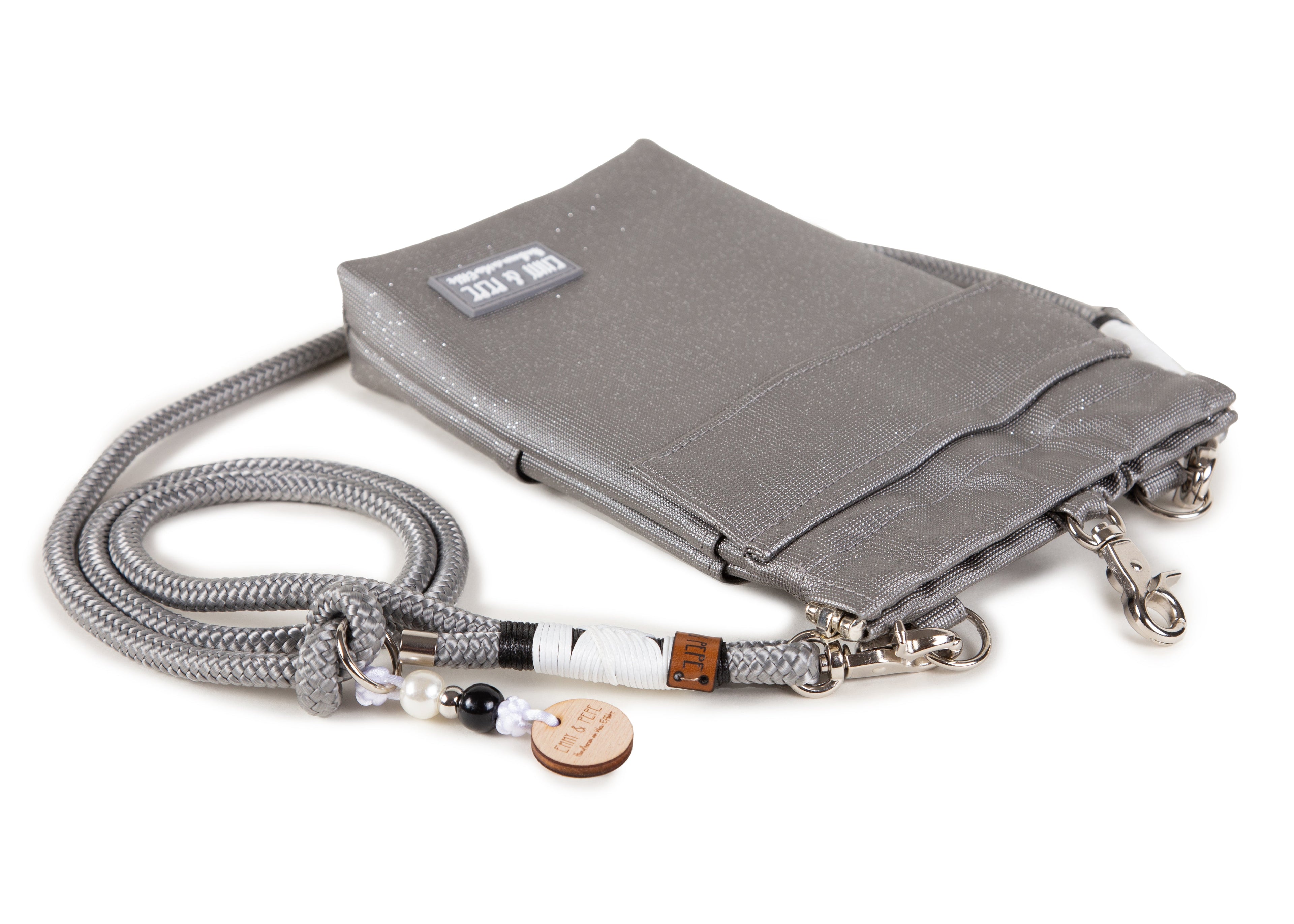 Wau-to-go Gassitasche, Modell  Bling Bling Silver mit leichtem Glitzereffekt - bei jedem Spaziergang alles dabei