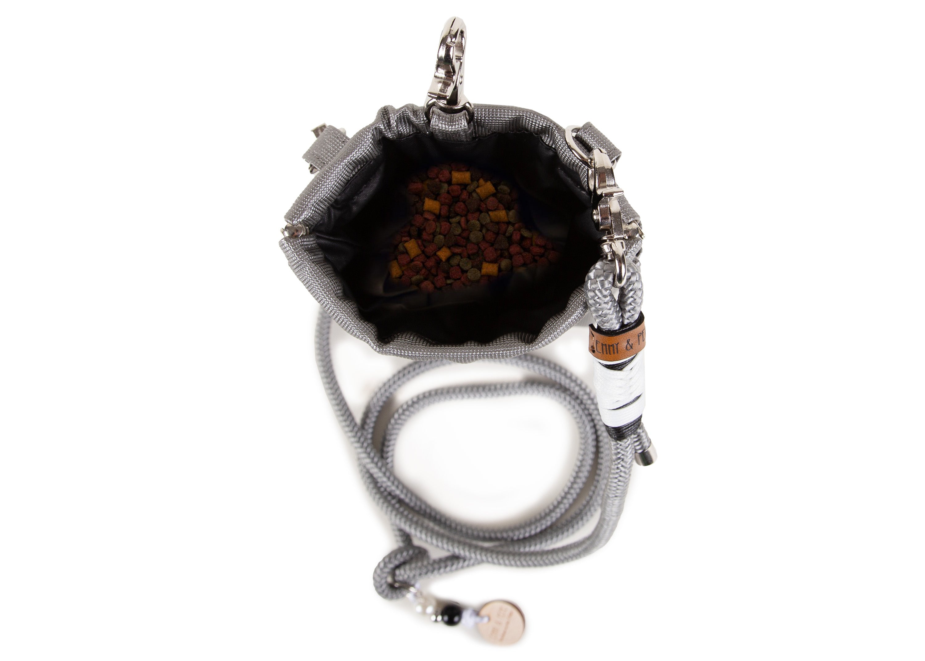 Wau-to-go Gassitasche, Modell  Bling Bling Silver mit leichtem Glitzereffekt - bei jedem Spaziergang alles dabei , mit großem Leckerlifach