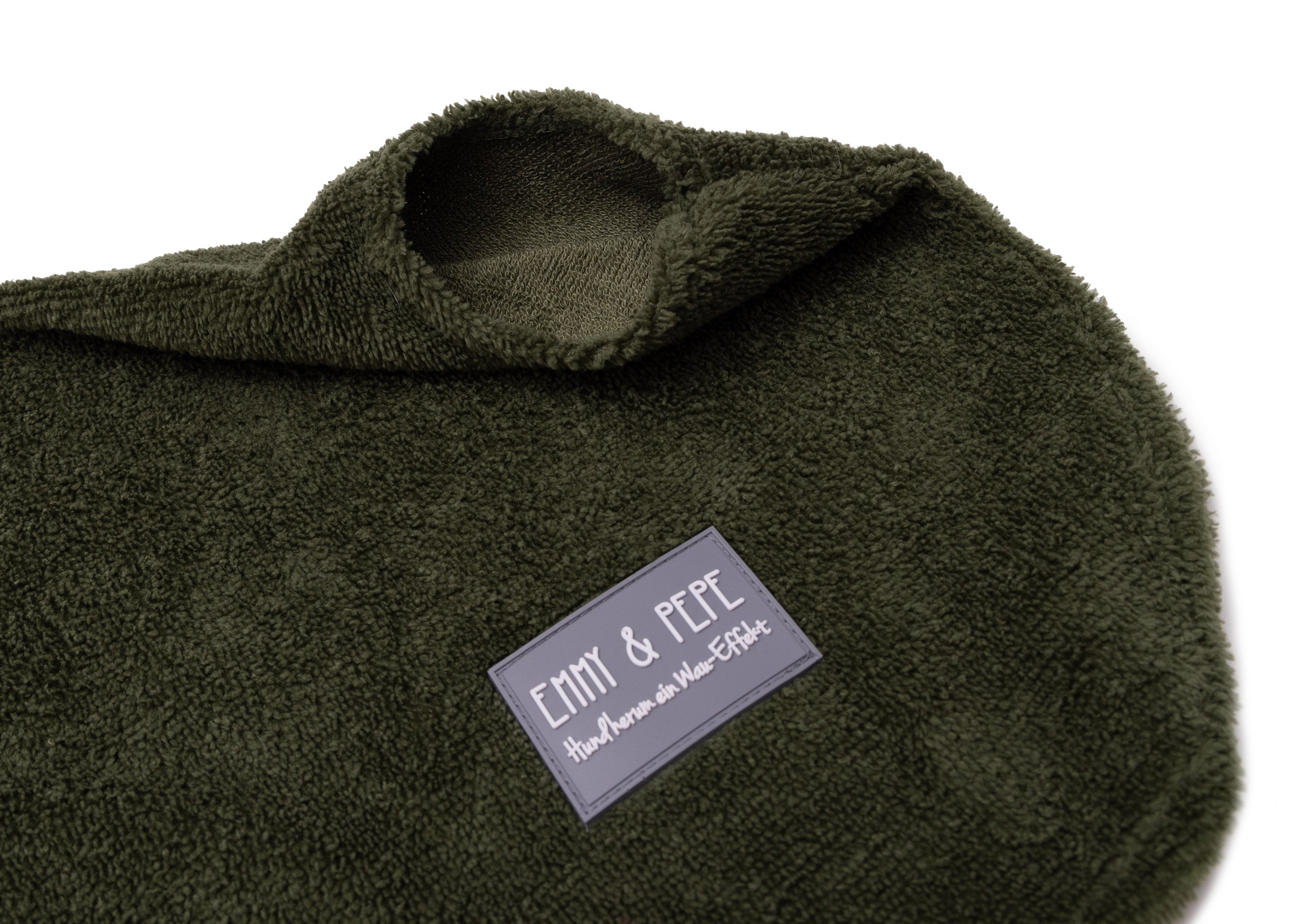 Hundebademantel aus Bambusfaser Olive Detailansicht Rücken