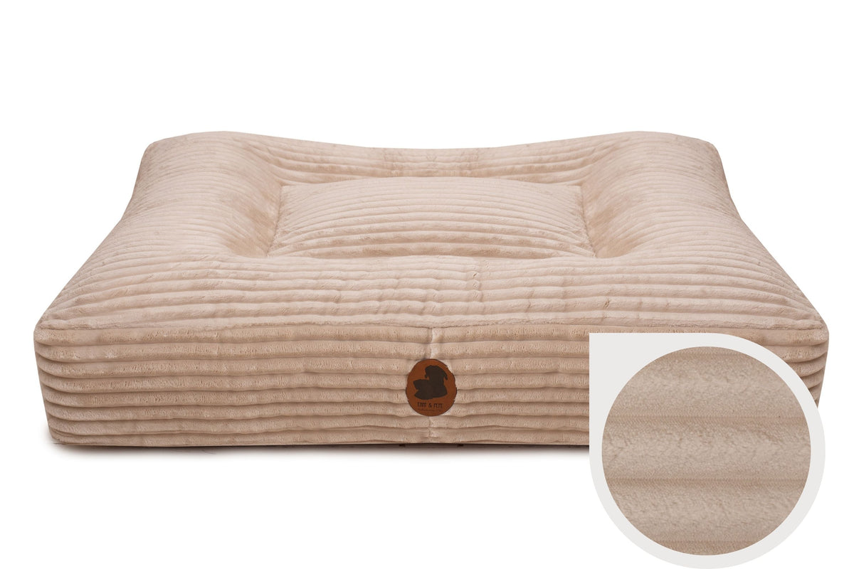 Wau-Bed orthopädisches Hundebett Kuschelcord Creme / Oval / S (80x60cm),Creme / Oval / M (100x80cm),Creme / Oval / L (120x100cm),Creme / Oval / XL (140x120cm),Creme / Eckig / S (80x60cm),Creme / Eckig / M (100x80cm),Creme / Eckig / L (120x100cm),Creme / Eckig / XL (140x120cm),Light Grey / Oval / S (80x60cm),Light Grey / Oval / M (100x80cm),Light Grey / Oval / L (120x100cm),Light Grey / Oval / XL (140x120cm),Light Grey / Eckig / S (80x60cm),Light Grey / Eckig / M (100x80cm),Light Grey / Eckig / L (120x100cm)