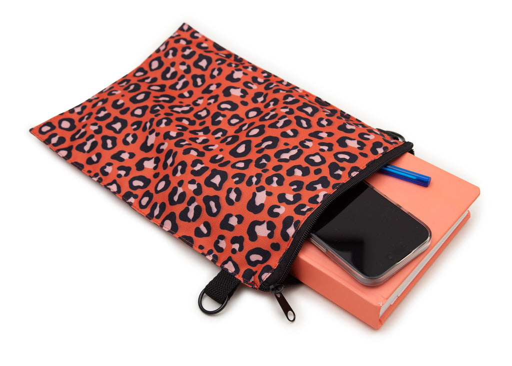 Wau-Backpack Reisedecke für Hunde  Leo Orange S (80x60cm),M (100x80cm) Detailansicht Tasche 