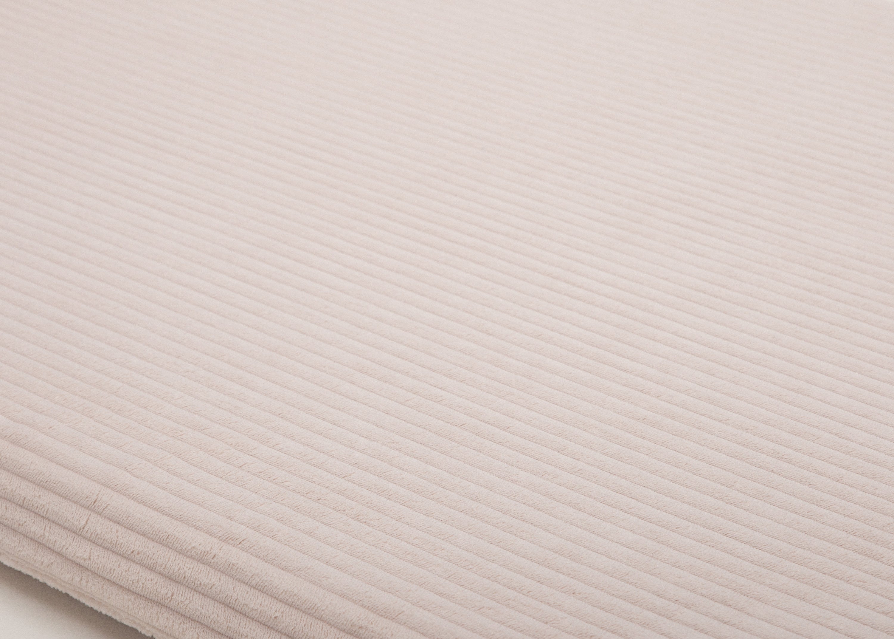 orthopädische Matte für Wau-Snuggle in Cord Creme  in Eckig Detailaufnahme des Stoffes- als zusätzliche Einlage fürs Reisebett
