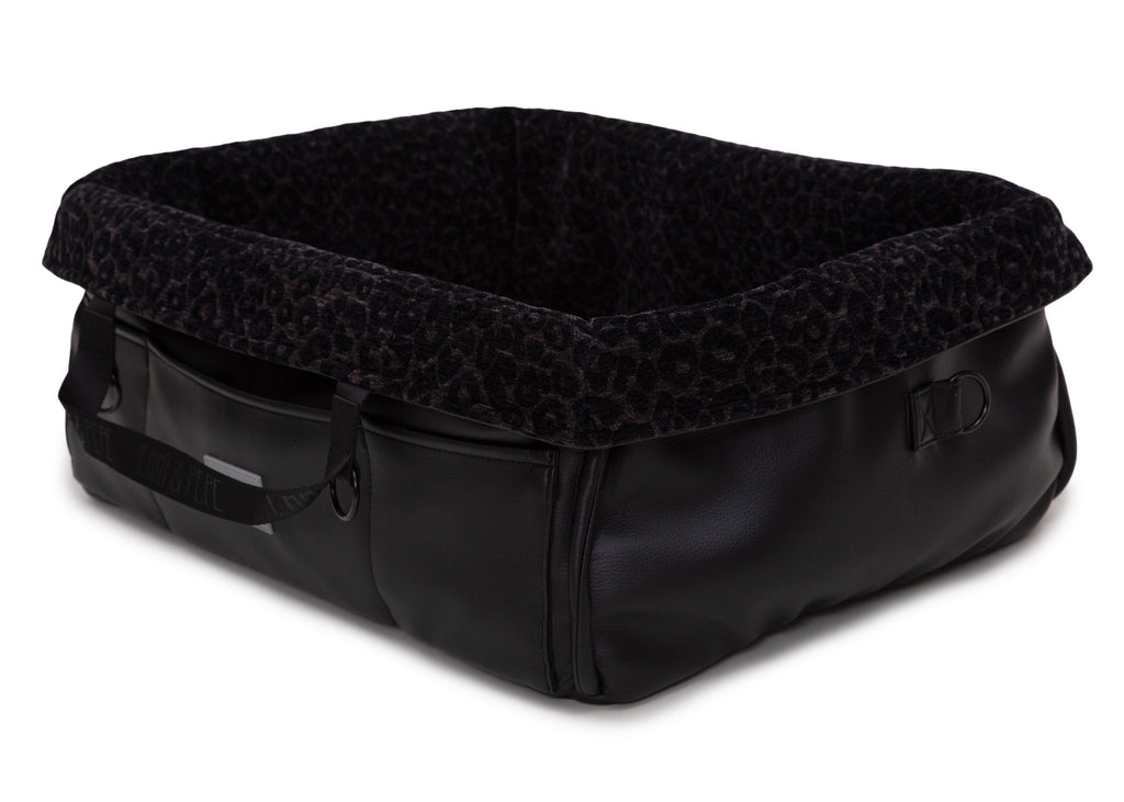 Wau-Snuggle Leo Black