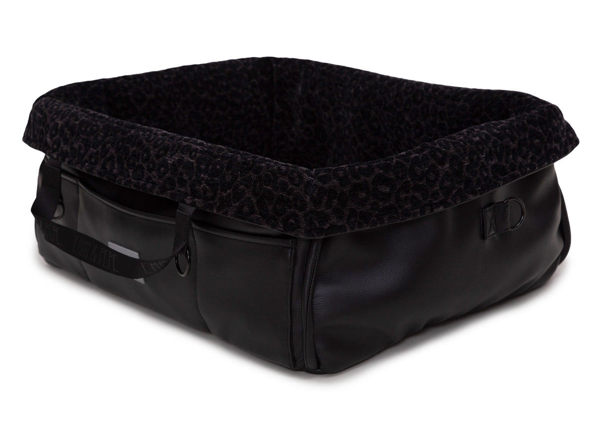 Wau-Snuggle Leo Black