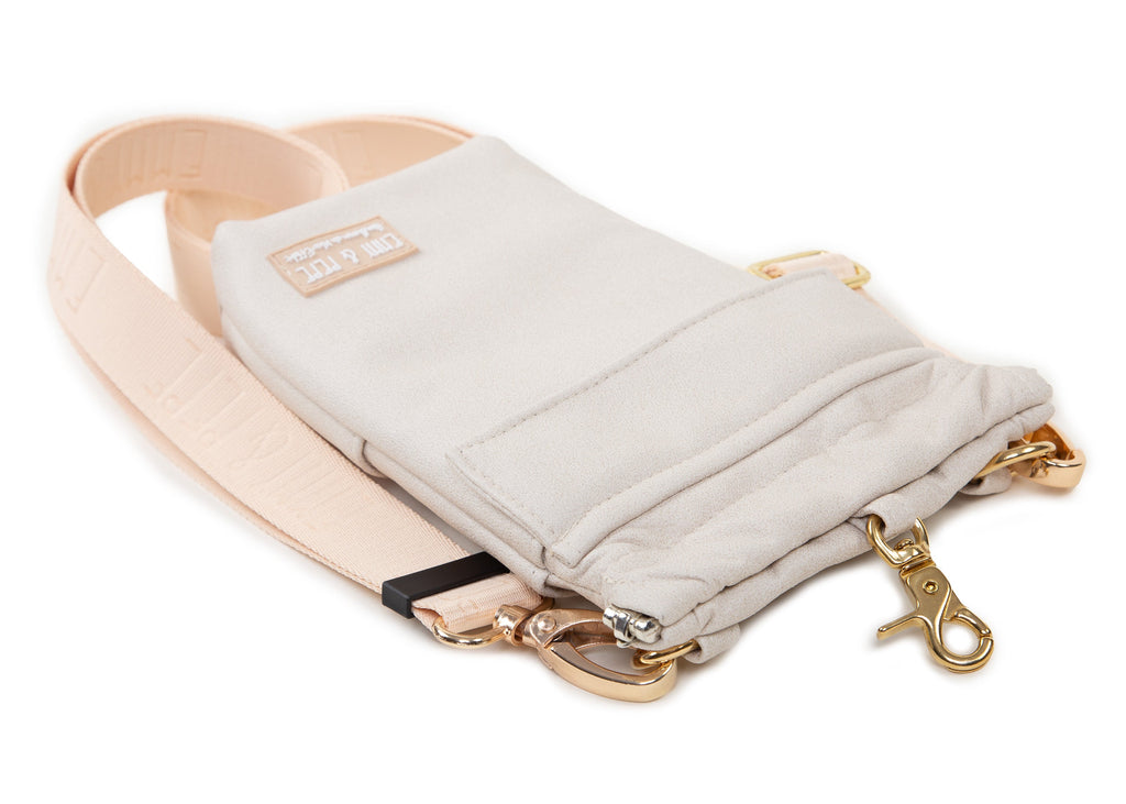 Wau-to-go Gassitasche, Modell  Wildleder Creme, dein perfekter Begleiter für jeden Spaziergang