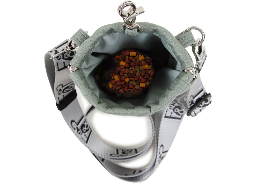 Wau-to-go Gassitasche, Modell  Wildleder Salbei, großes Leckerlifach 