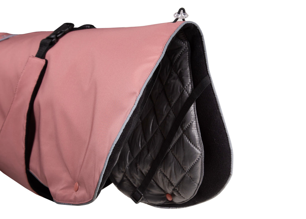 Wau-Coat Rosa 2 in 1 Hundemantel, Regen- und Kälteschutz mit praktischen Beinschlaufen gegen Verrutschen