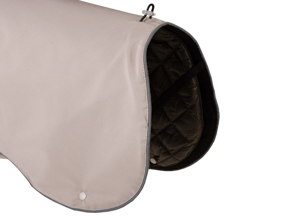 Wau-Coat Taupe, 2 in 1 Hundemantel für Regen und Kälte, verstellbar im Bereich der Rute