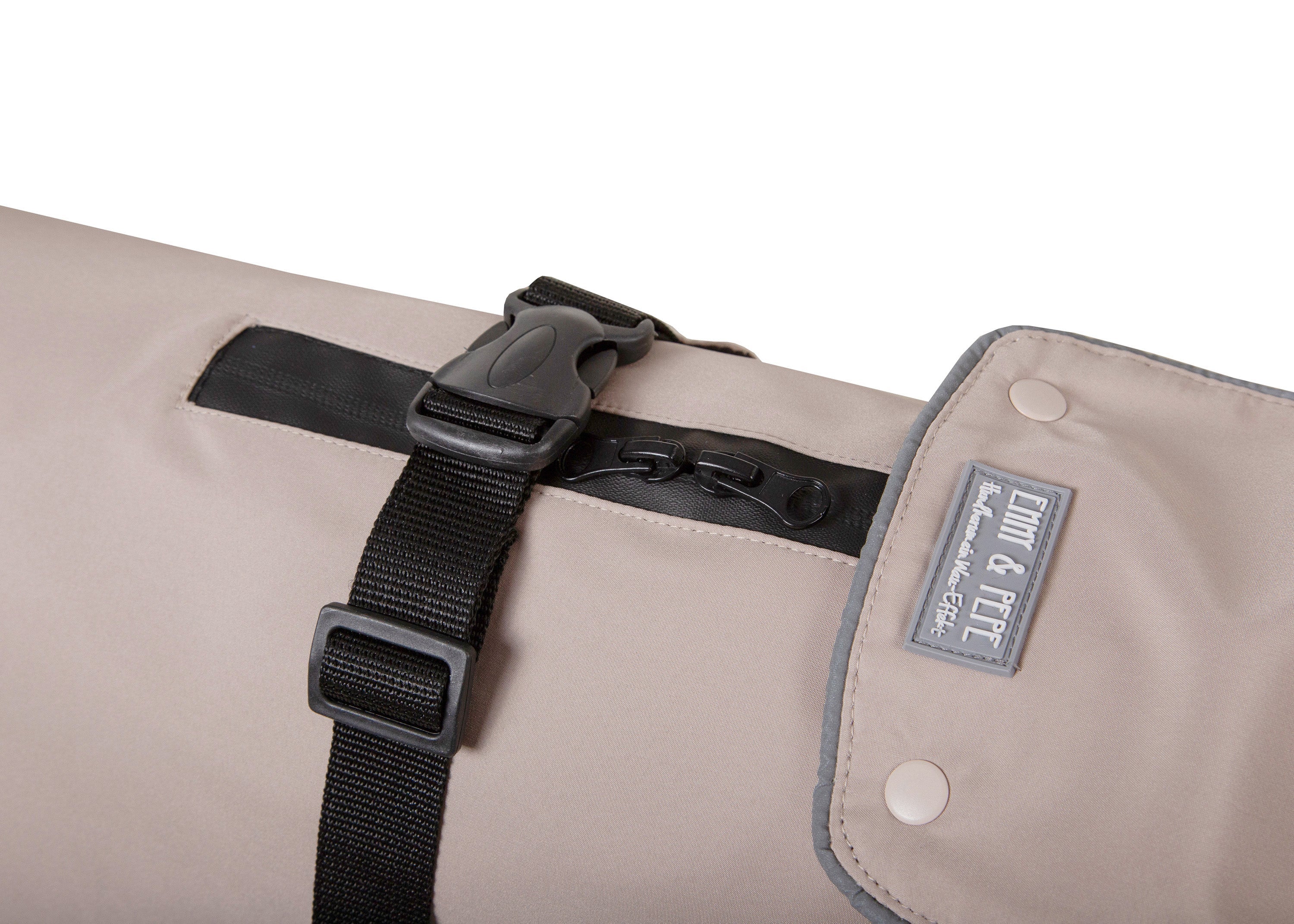 Wau-Coat Taupe, 2 in 1 Hundemantel für Regen und Kälte, praktischer Verschluss am Rücken