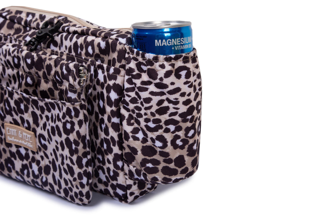 Wau-Pack große Gassitasche, Modell  Leo Dark, dunkles Leopardenmuster - mit Getränkehalterung 