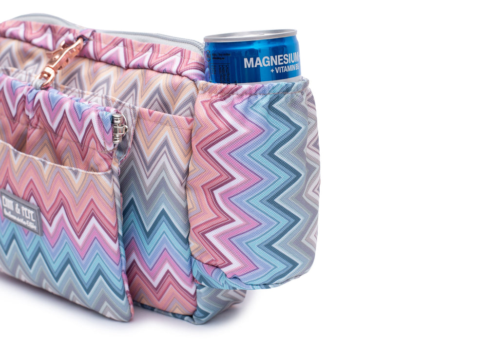 Wau-Pack große Gassitasche, Modell  Waussoni, sanfte Pastelltöne in modischem Zick-Zack-Muster - praktische Getränkehalterung