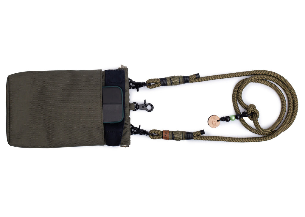 Wau-to-go Gassitasche, Modell Lothar, Grüntöne, praktischer Umhängegurt und viele Fächer