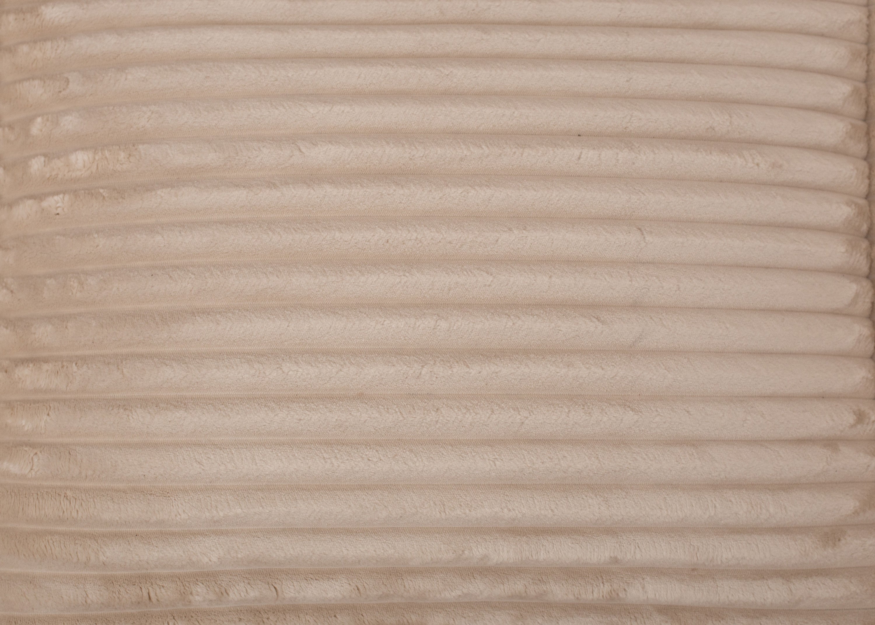 Wau-Bed orthopädisches Hundebett Kuschelcord Creme / Oval / S (80x60cm),Creme / Oval / M (100x80cm),Creme / Oval / L (120x100cm),Creme / Oval / XL (140x120cm),Creme / Eckig / S (80x60cm),Creme / Eckig / M (100x80cm),Creme / Eckig / L (120x100cm),Creme / Eckig / XL (140x120cm),Light Grey / Oval / S (80x60cm),Light Grey / Oval / M (100x80cm),Light Grey / Oval / L (120x100cm),Light Grey / Oval / XL (140x120cm),Light Grey / Eckig / S (80x60cm),Light Grey / Eckig / M (100x80cm),Light Grey / Eckig / L (120x100cm)