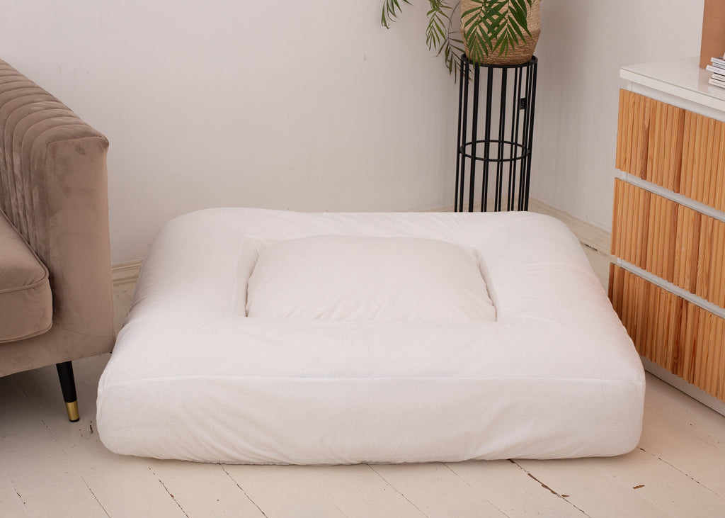 Schmutz- & Nässeschutz für orthopädisches Hundebett "Wau-Bed" Eckig / S (80x60cm),Eckig / M (100x80cm),Eckig / L (120x100cm),Eckig / XL (140x120cm),Oval / S (80x60cm),Oval / M (100x80cm),Oval / L (120x100cm),Oval / XL (140x120cm) Gray